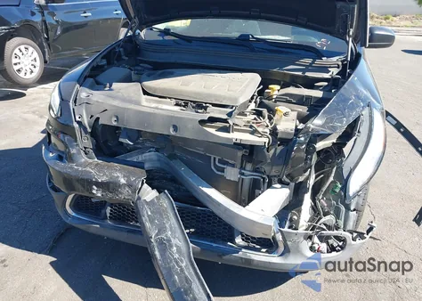 2017 Jeep Cherokee Limited Fwd from USA, damaged, VIN 1C4PJLDS9HW650575